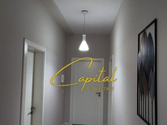 APARTAMENT ME QIRA 1+1 MYSLYM SHYRI 850 EURO