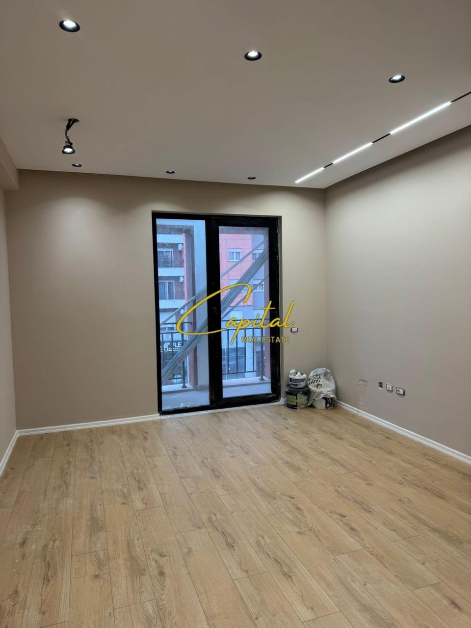 APARTAMENT ME QIRA 1+1 ASTIR 45.000 LEKE