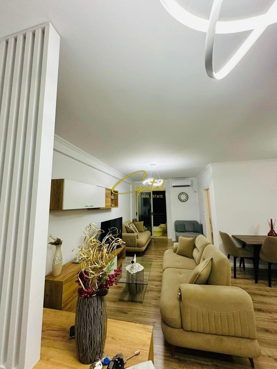APARTAMENT ME QIRA 1+1 YZBERISHT 50.000 LEKE