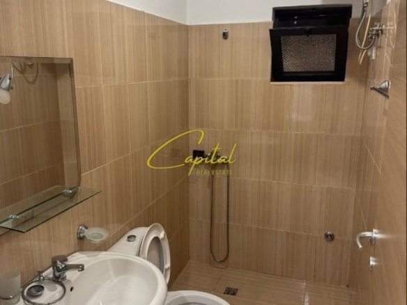 APARTAMENT ME QIRA 1+1 XHAMLLIKU 40.000 LEKE