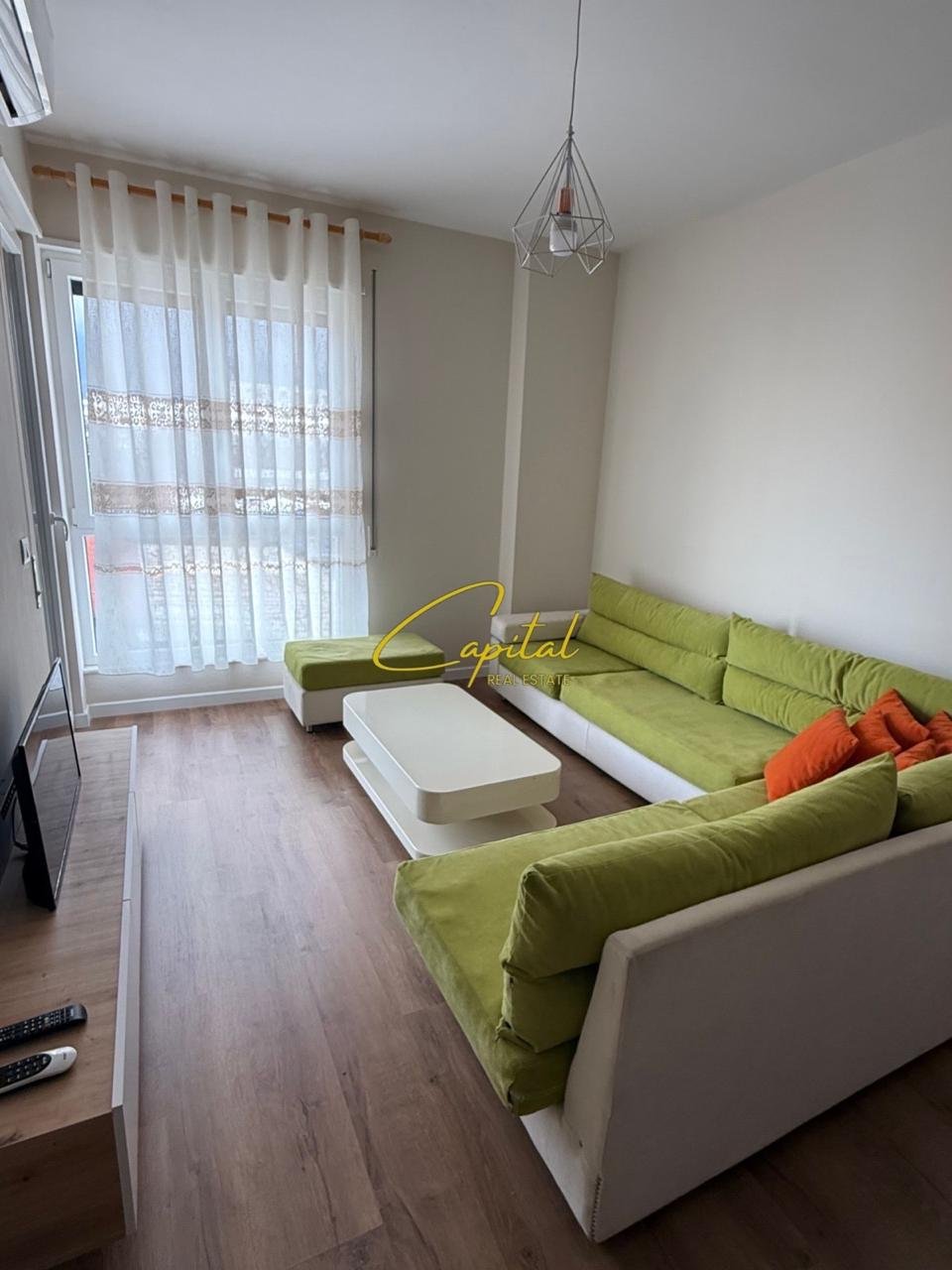 APARTAMENT ME QIRA 1+1 5 MAJI 55.000 LEKE