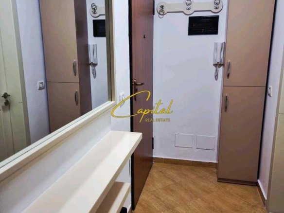 APARTAMENT ME QIRA 1+1 YZBERISHT 40.000 LEKE