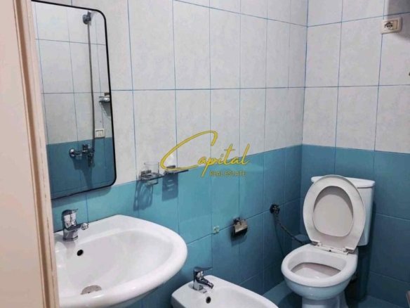 APARTAMENT ME QIRA 1+1 YZBERISHT 40.000 LEKE