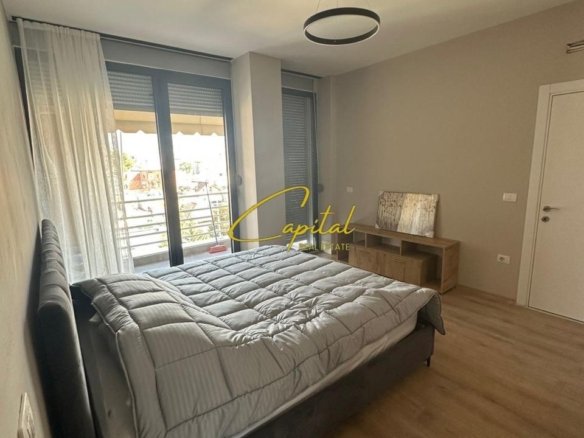 SHITET APARTAMENT 1+1 ALI DEMI 200.000 EURO