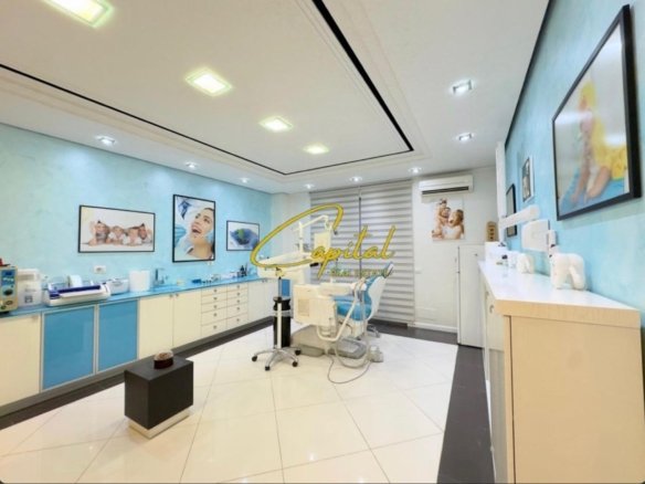 AMBIENT BIZNESI ME QIRA 60 M2 ALI DEMI 800 EURO