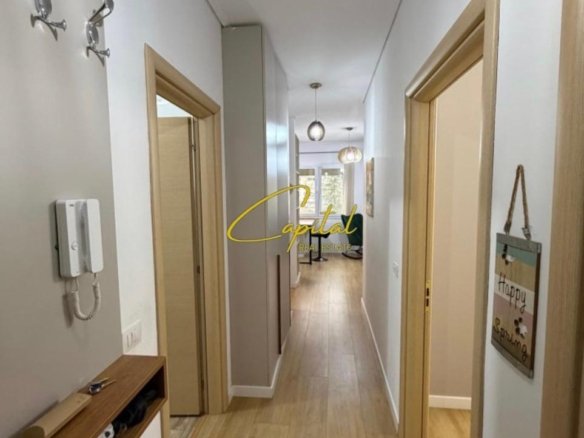 APARTAMENT ME QIRA 2+1 KOPSHTI ZOOLOGJIK 700 EURO