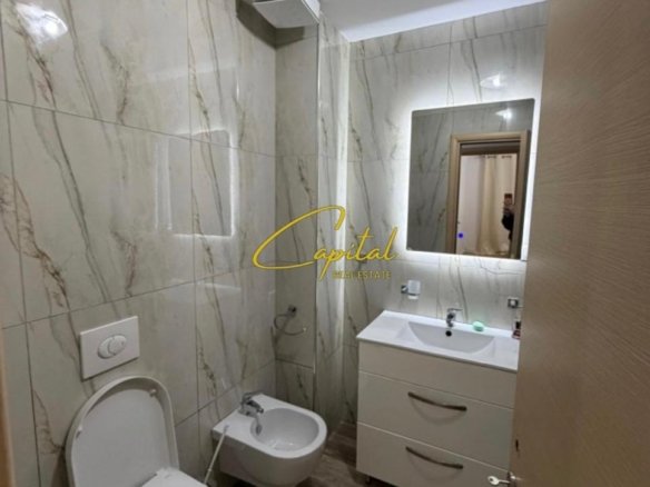 APARTAMENT ME QIRA 2+1 KOPSHTI ZOOLOGJIK 700 EURO