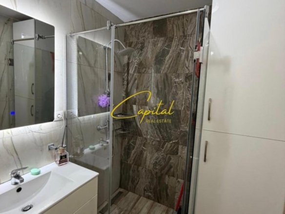 APARTAMENT ME QIRA 2+1 KOPSHTI ZOOLOGJIK 700 EURO