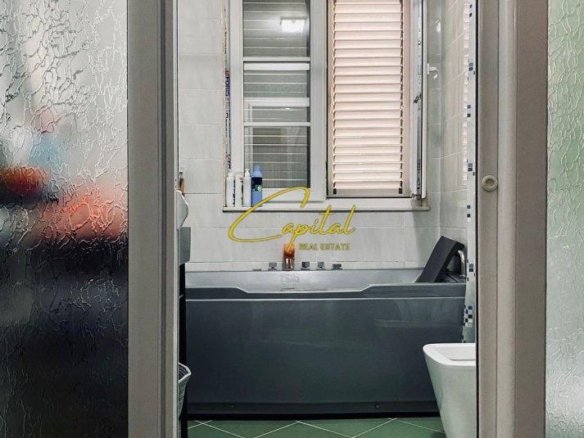 APARTAMENT TRIPLEX ME QIRA 135 M2 PALLATI I BRIGADAVE 1.100 EURO
