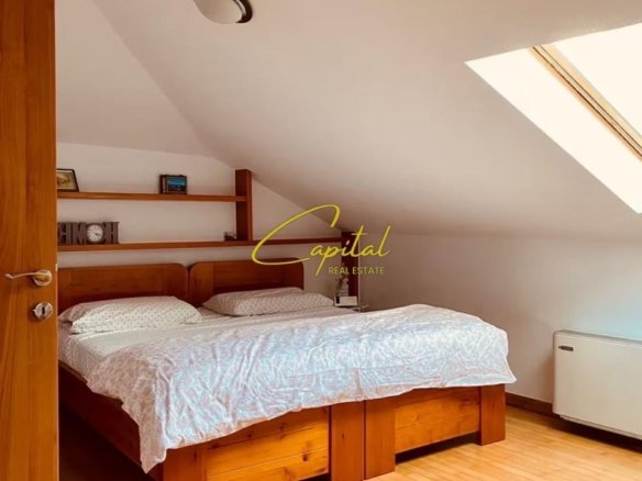 APARTAMENT TRIPLEX ME QIRA 135 M2 PALLATI I BRIGADAVE 1.100 EURO
