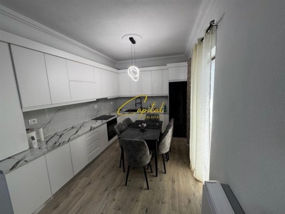 APARTAMENT ME QIRA 2+1 SAUK 63.000 LEKE