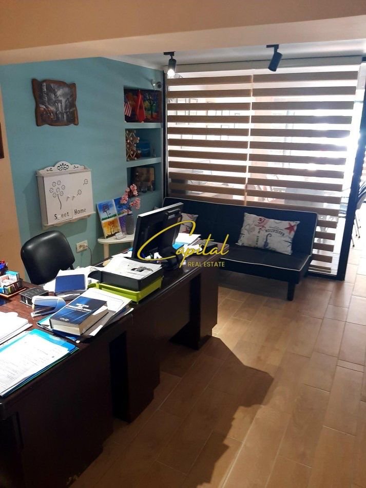 SHITET AMBIENT BIZNESI 41 M2 MYSLYM SHYRI 105.000 EURO
