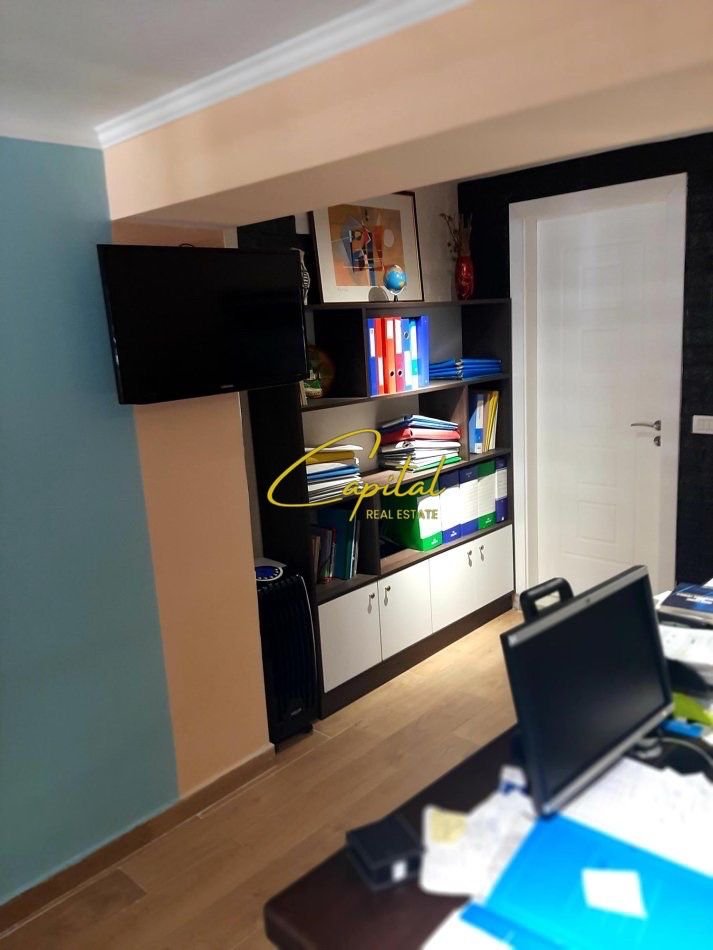 SHITET AMBIENT BIZNESI 41 M2 MYSLYM SHYRI 105.000 EURO