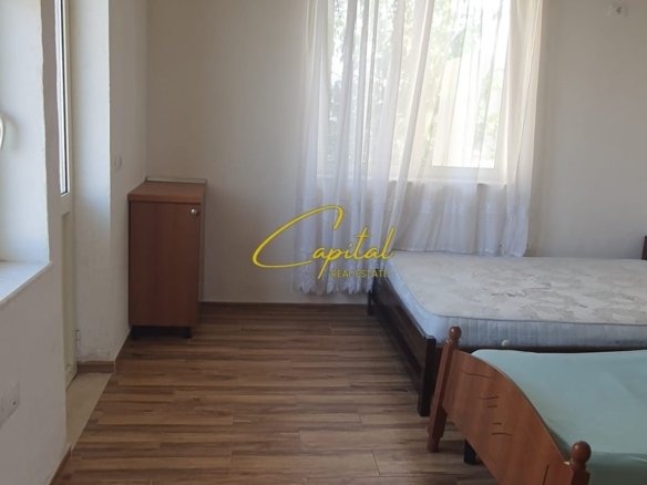 APARTAMENT ME QIRA 1+1 ISH TREGUE ELEKTRIK 30.000 LEKE