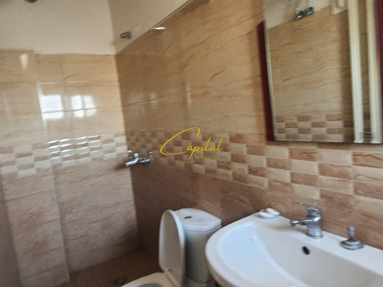 WhatsApp Image 2026-02-25 at 11.05.59 AM APARTAMENT ME QIRA 1+1 ISH TREGUE ELEKTRIK 30.000 LEKE