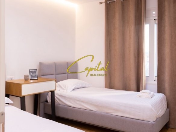 SHITET APARTAMENT 2+1 ZOGU I ZI 260.000 EURO