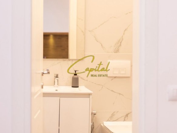 SHITET APARTAMENT 2+1 ZOGU I ZI 260.000 EURO