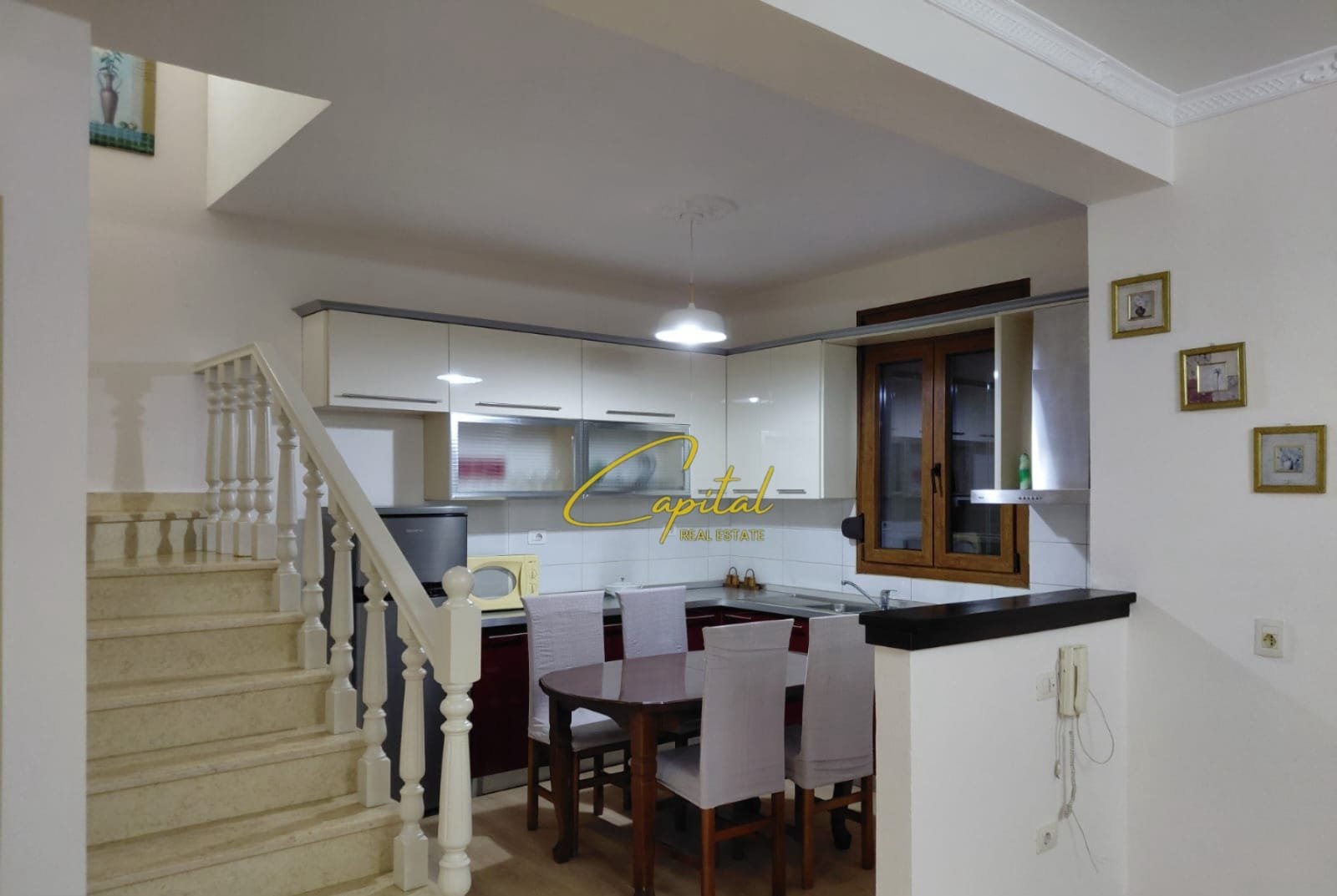 SHTEPI PRIVATE ME QIRA 170 M2 ALI DEMI 1.300 EURO