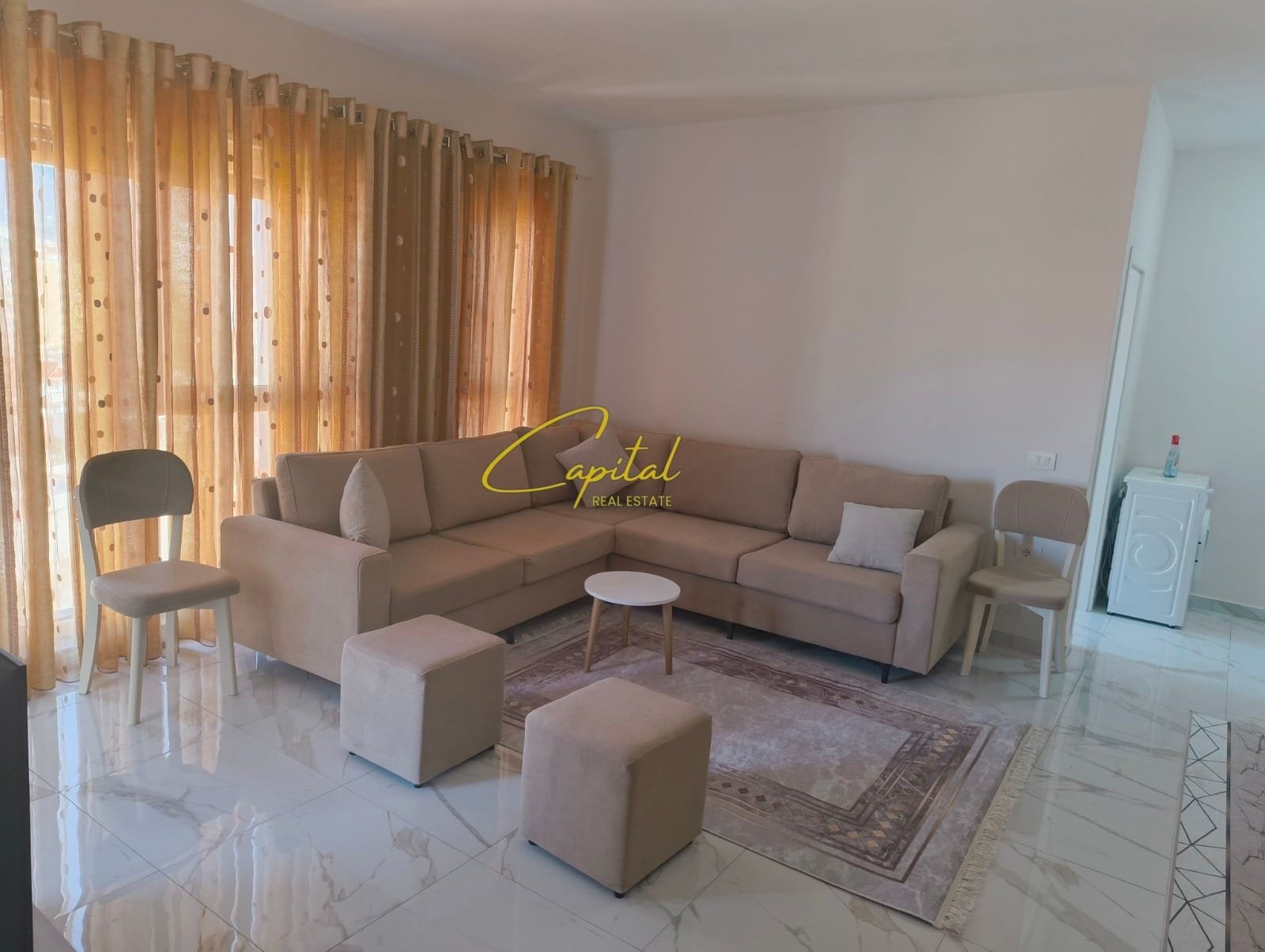 APARTAMENT ME QIRA 1+1 5 MAJI 55.000 LEKE