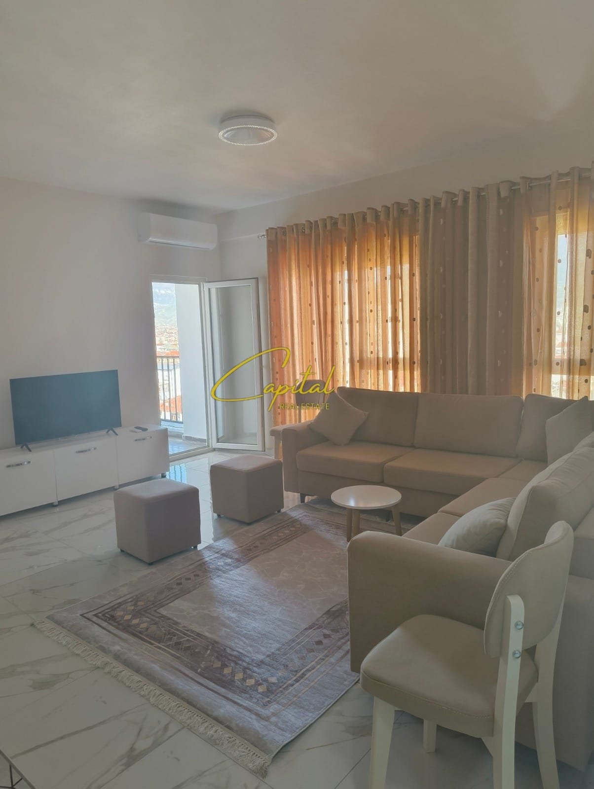 APARTAMENT ME QIRA 1+1 5 MAJI 55.000 LEKE