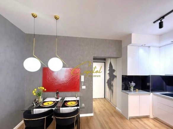APARTAMENT ME QIRA 1+1 21 DHJETORI 800 EURO