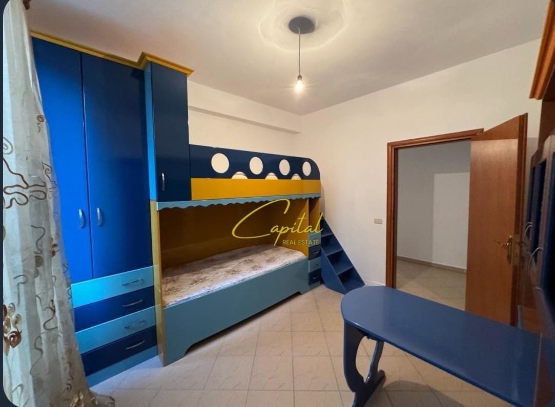 APARTAMENT ME QIRA 1+1 YZBERISHT 45.000 LEKE