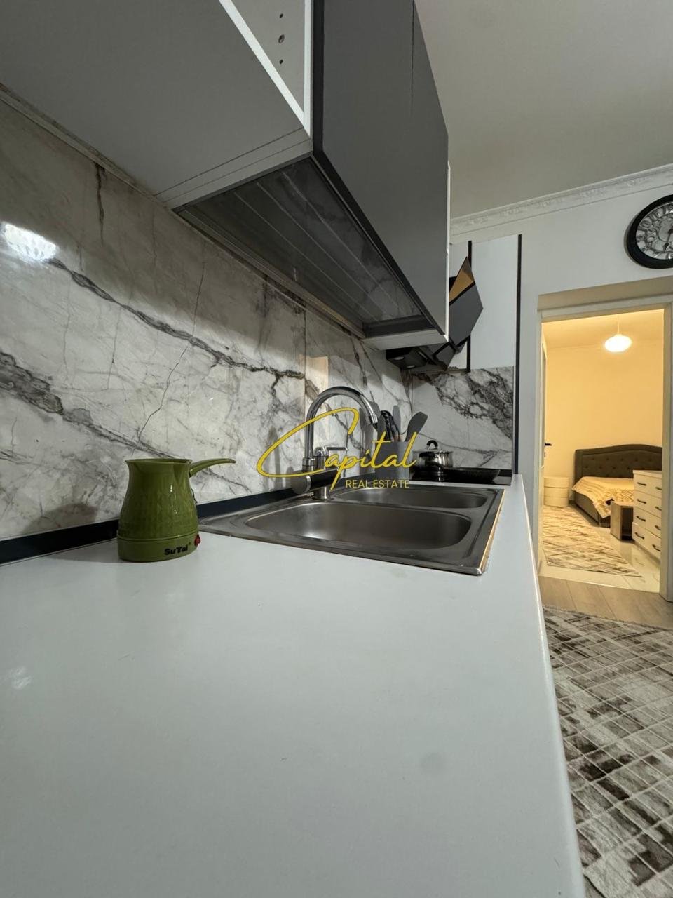 APARTAMENT ME QIRA 1+1 RRUGA E DIBRES 43.000 LEKE