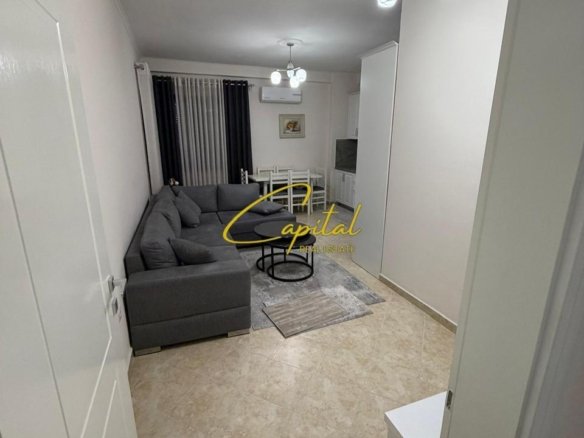 APARTAMENT ME QIRA 1+1 RRUGA BESIM ALLA 40.000 LEKE