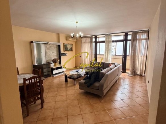 APARTAMENT ME QIRA 2+1 RRUGA E KAVAJES 700 EURO