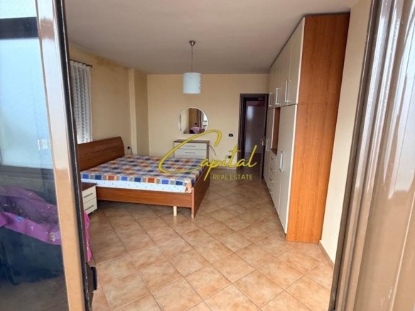 APARTAMENT ME QIRA 2+1 RRUGA E KAVAJES 700 EURO