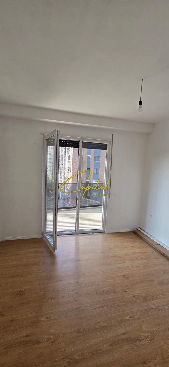 ZYRE ME QIRA 110 M2 DON BOSKO 70.000 LEKE