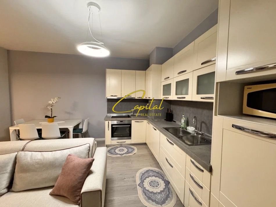 APARTAMENT ME QIRA 1+1 RRUGA JORDAN MISJA 600 EURO