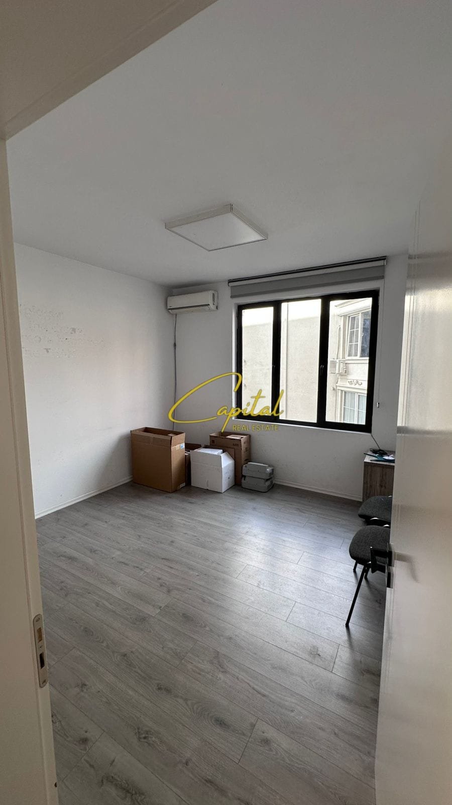 ZYRE ME QIRA 116 M2 VASIL SHANTO 1.200 EURO