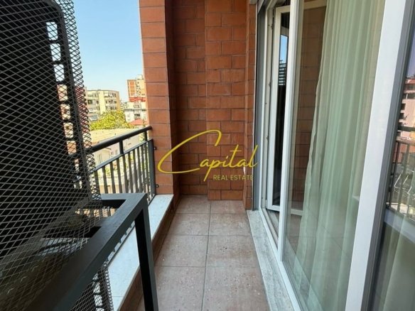 APARTAMENT ME QIRA 1+1 MYSLYM SHYRI 80.000 LEKE