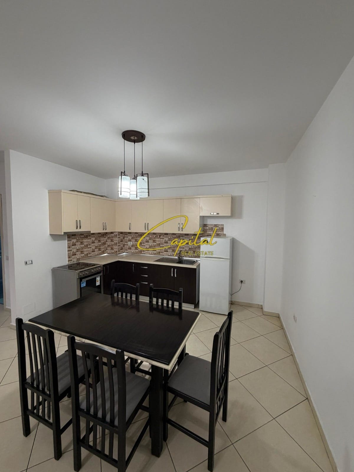APARTAMENT ME QIRA 2+1 ASTIR 50.000 LEKE
