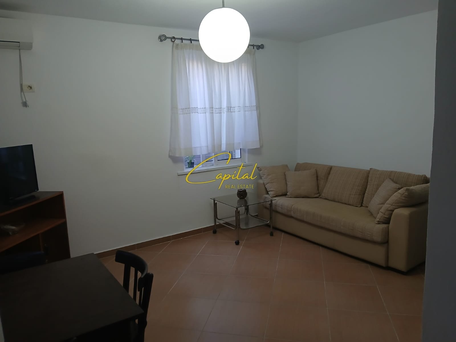 APARTAMENT ME QIRA 1+1 BULEVARDI ZHAN D’ARK 40.000 LEKE