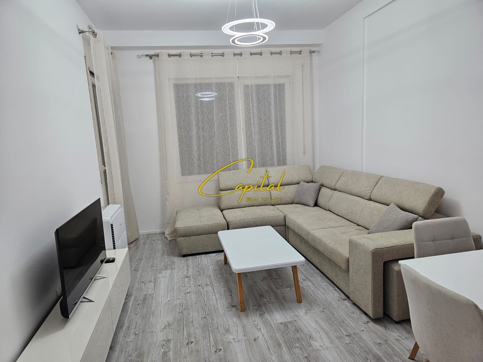 SHITET APARTAMENT 2+1 SPITALI AMERIKAN 3 190.000 EURO
