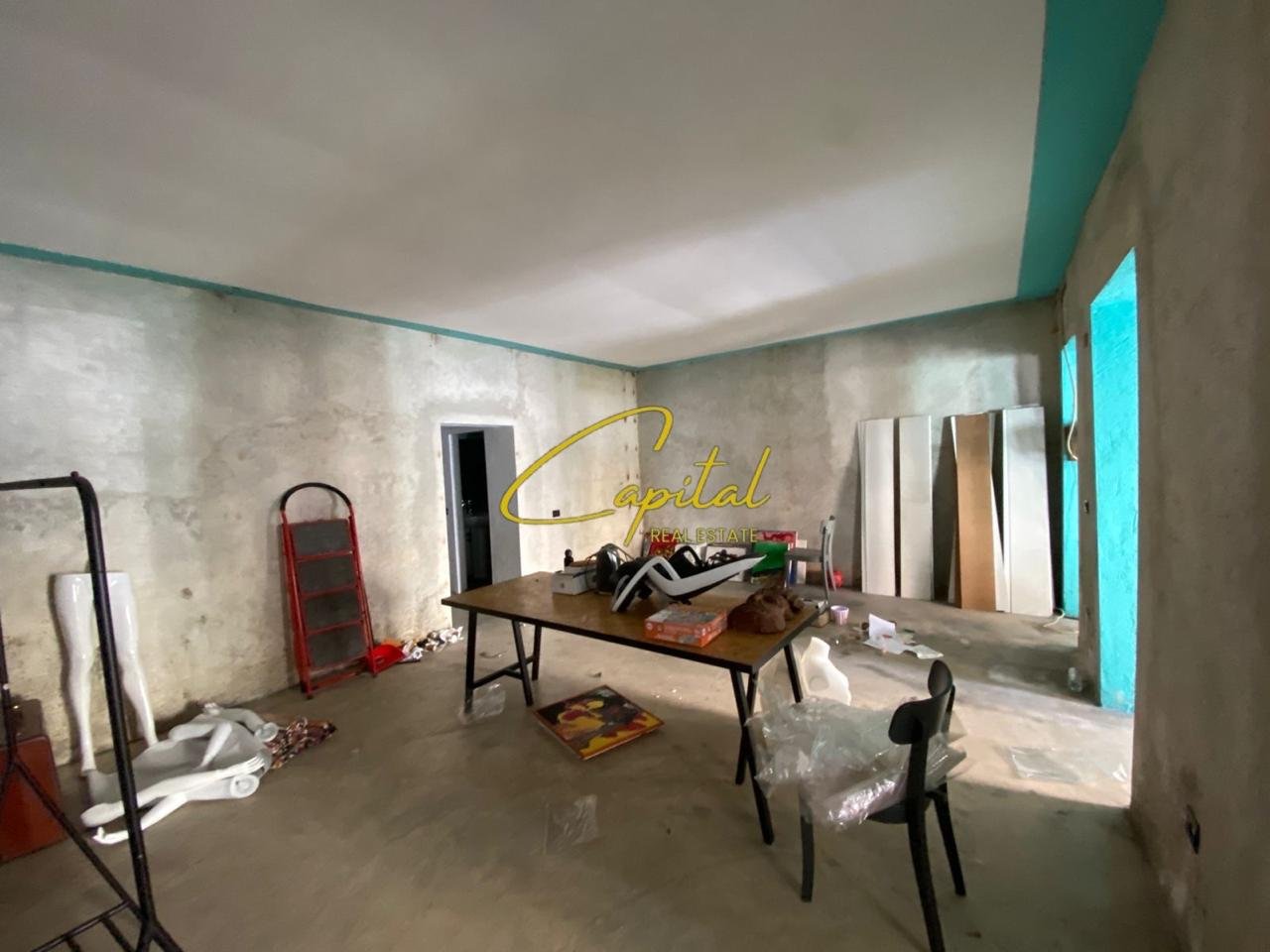 WhatsApp Image 2026-03-06 at 2.42.52 PM (1) AMBIENT BIZNEIS ME QIRA 180 M2 ISH BLLOKU 1.500 EURO