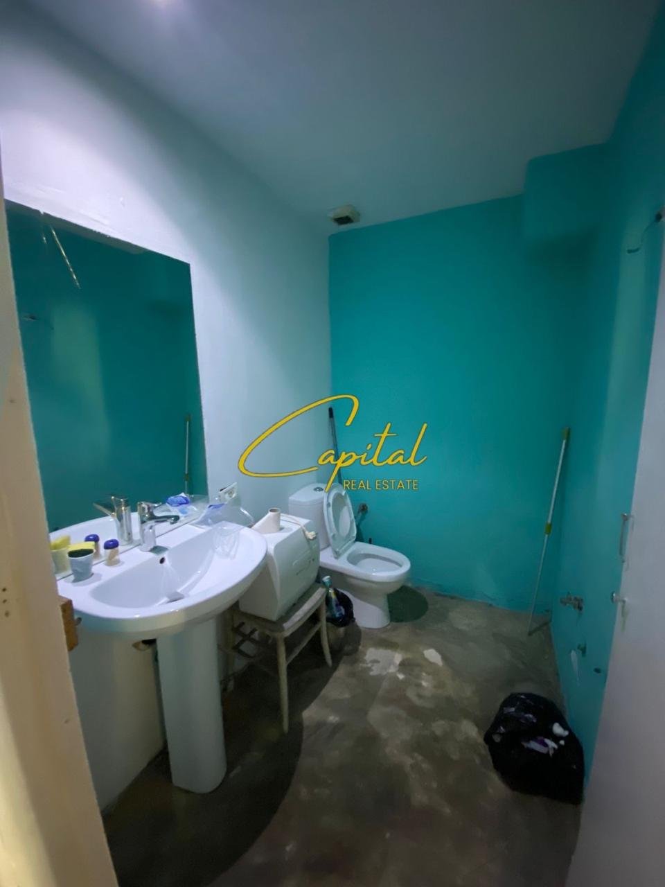 WhatsApp Image 2026-03-06 at 2.42.52 PM AMBIENT BIZNEIS ME QIRA 180 M2 ISH BLLOKU 1.500 EURO