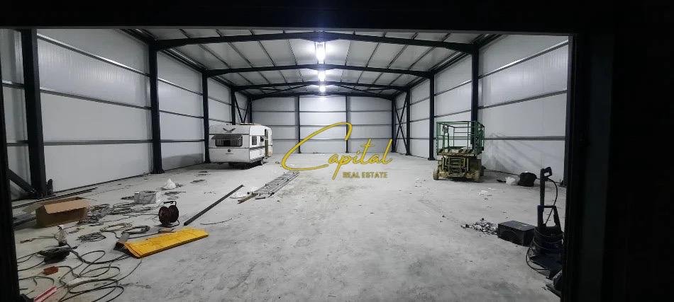 KAPANON ME QIRA 650 M2 TUFINE 2000 EURO