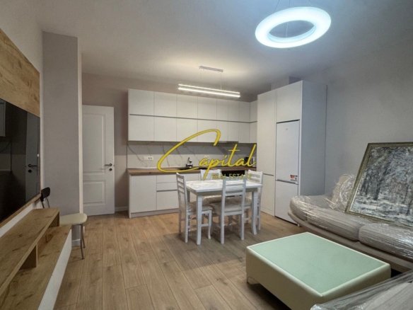 APARTAMENT ME QIRA 2+1 MYSLYM SHYRI 90.000 LEKE