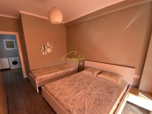APARTAMENT ME QIRA 1+1 BULEVARDI I RI 45.000 LEKE