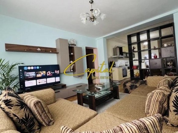 APARTAMENT ME QIRA 1+1 STADIUMI DINAMO 730 EURO