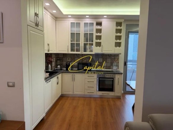 APARTAMENT ME QIRA 2+1 LIQENI I THATE 750 EURO