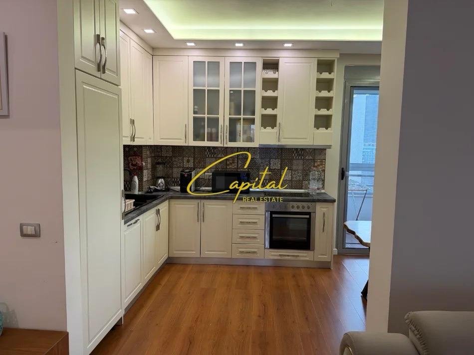 APARTAMENT ME QIRA 2+1 LIQENI I THATE 750 EURO
