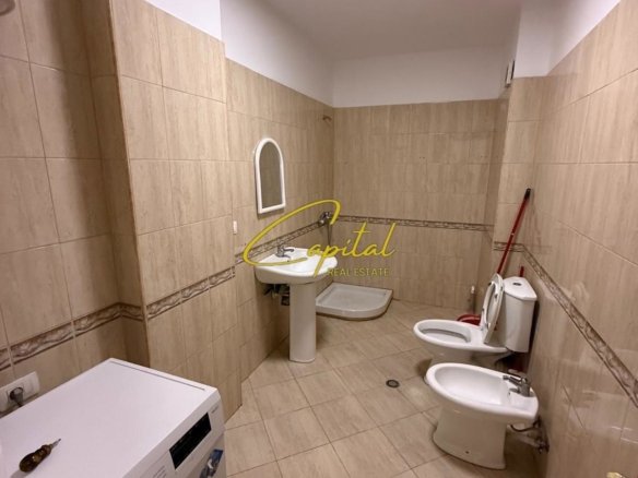 APARTAMENT ME QIRA 1+1 5 MAJI 38.000 LEKE