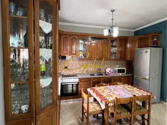 APARTAMENT ME QIRA 2+1 ASTIR 40.000 LEKE