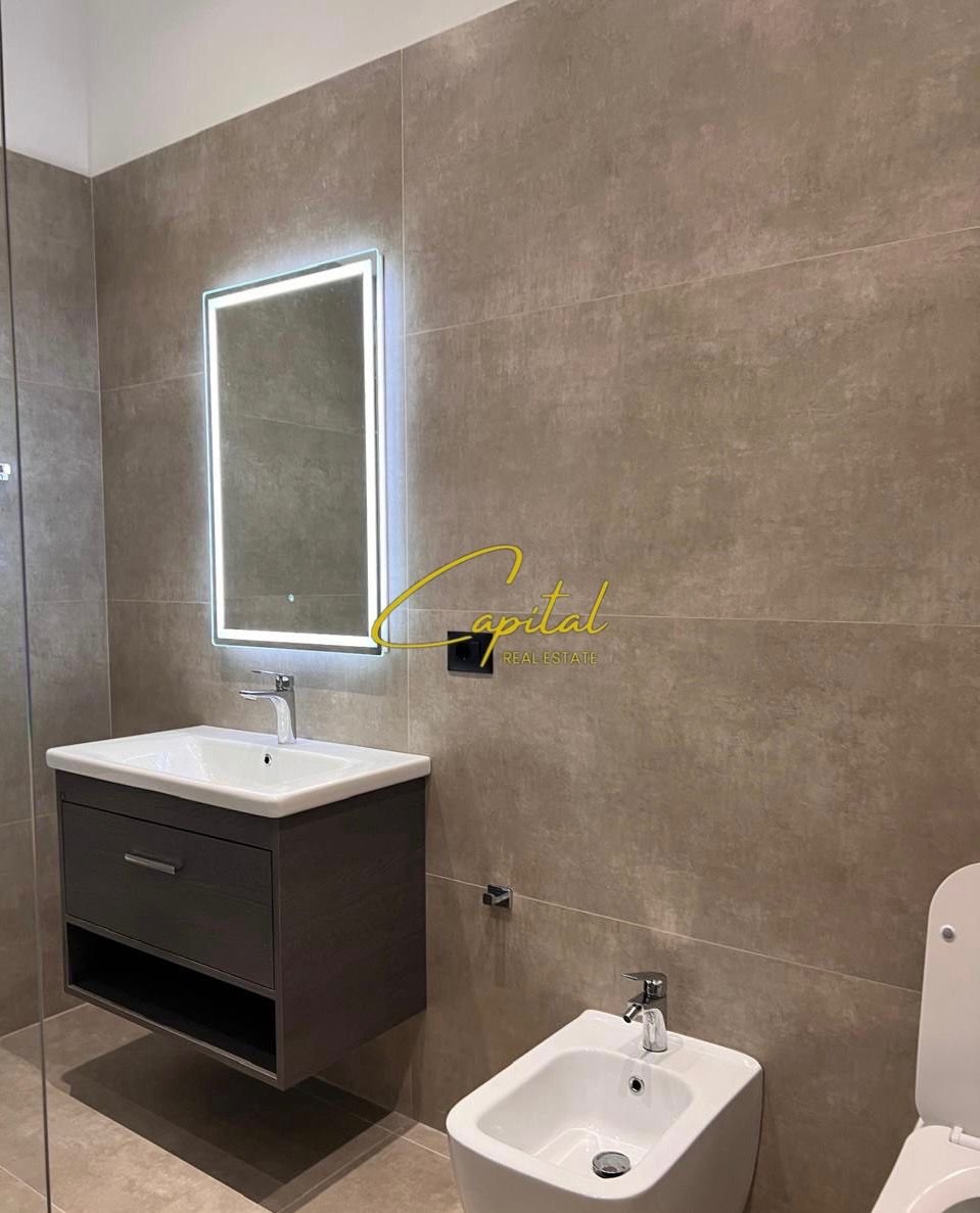APARTAMENT ME QIRA 1+1 RRUGA MINE PEZA 600 EURO