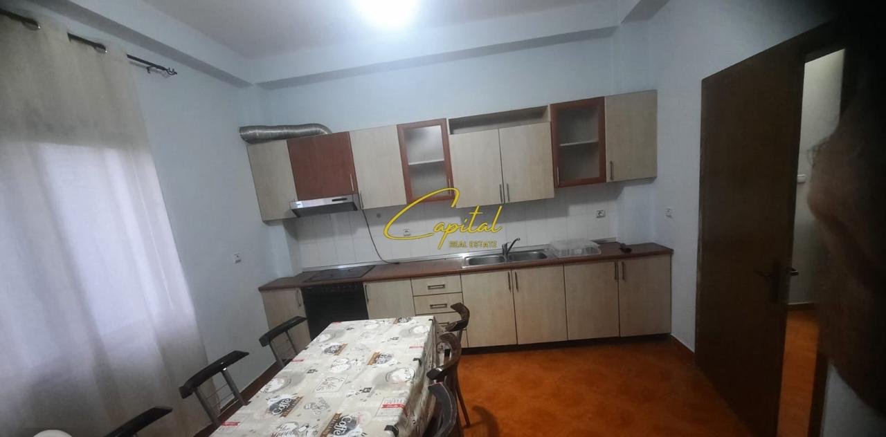 WhatsApp Image 2026-03-10 at 4.09.01 PM (1) APARTAMENT ME QIRA 3+1 QYTET STUDENTI 45.000 LEKE