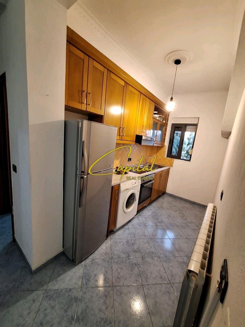 WhatsApp Image 2026-03-10 at 5.41.08 PM (1) APARTAMENT ME QIRA 2+1 BULEVARDI I RI 45.000 LEKE